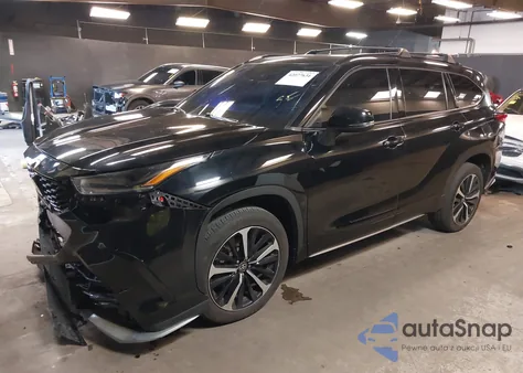 2021 Toyota Highlander Xse z USA, uszkodzony, nr VIN 5TDLZRBH8MS153139